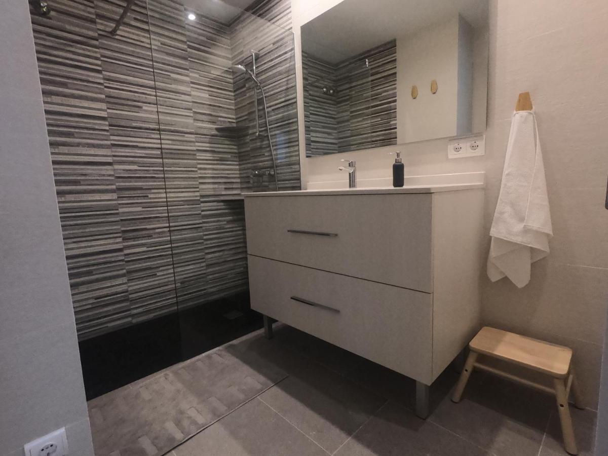 Apartamento nuevo en el centro con garaje Cadaqués Exterior foto
